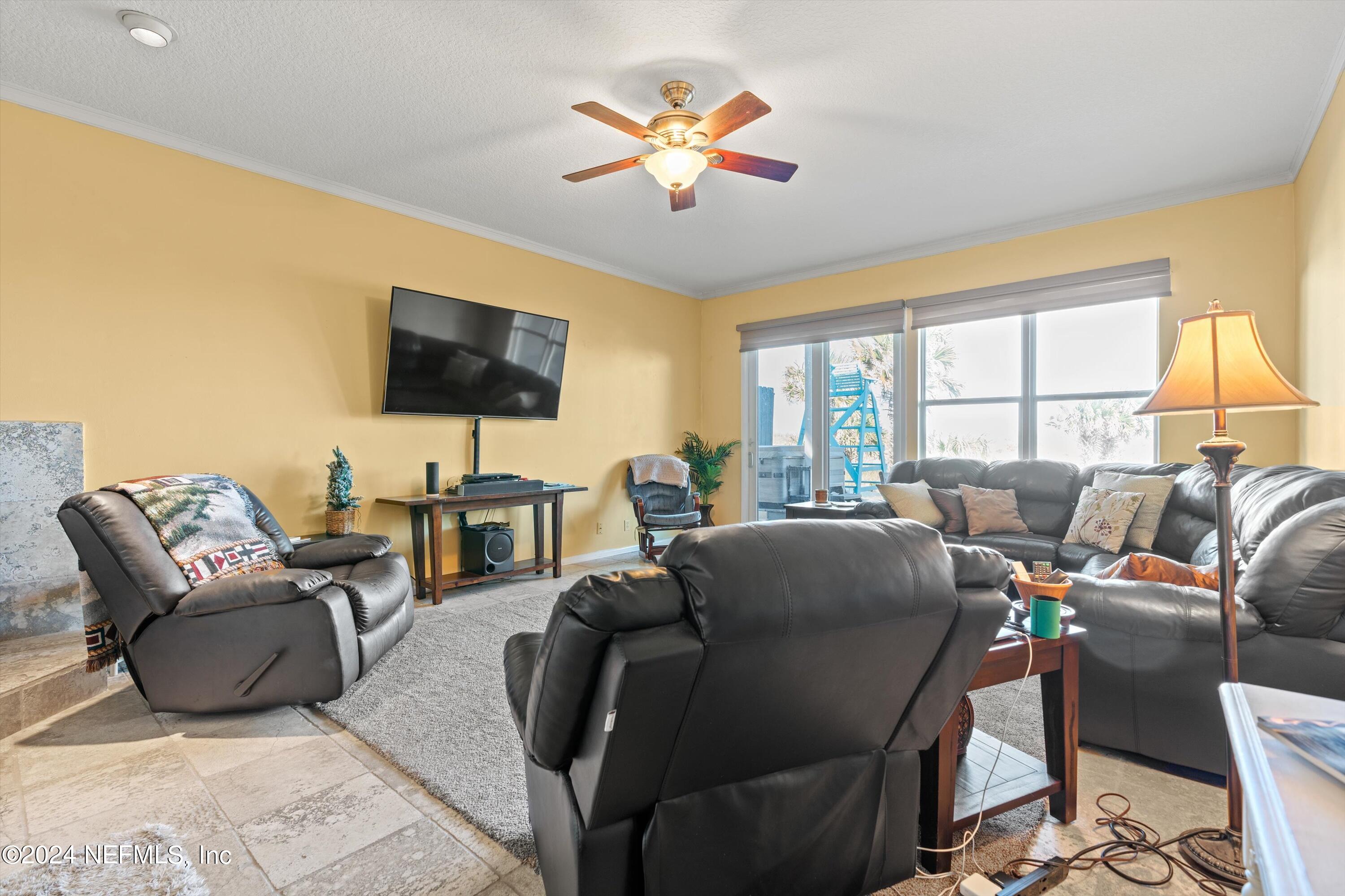 724 OCEANFRONT