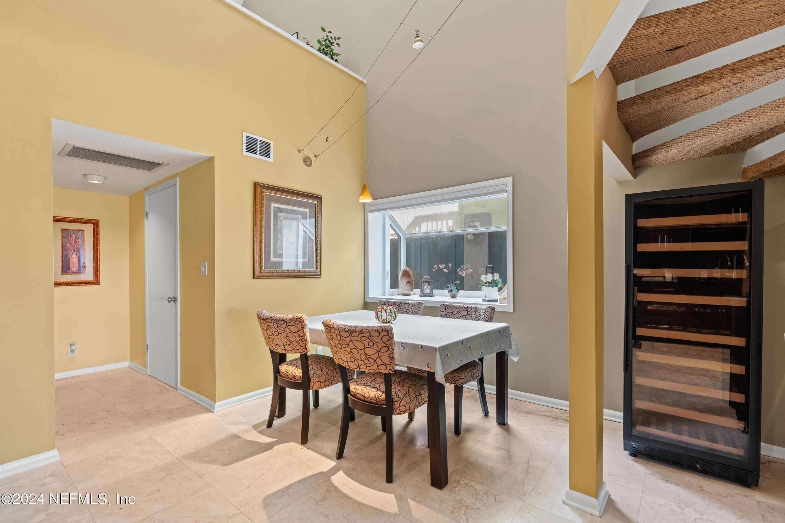 724 OCEANFRONT