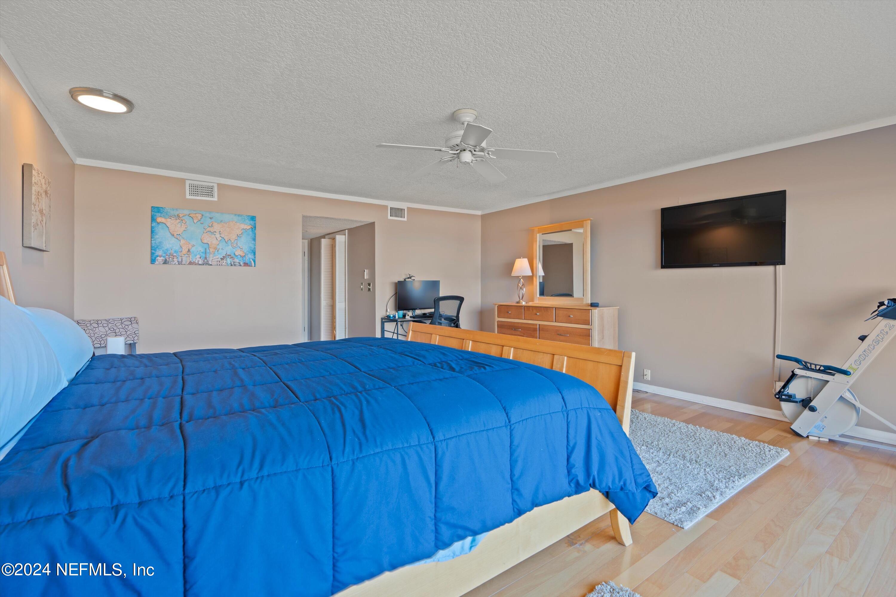724 OCEANFRONT