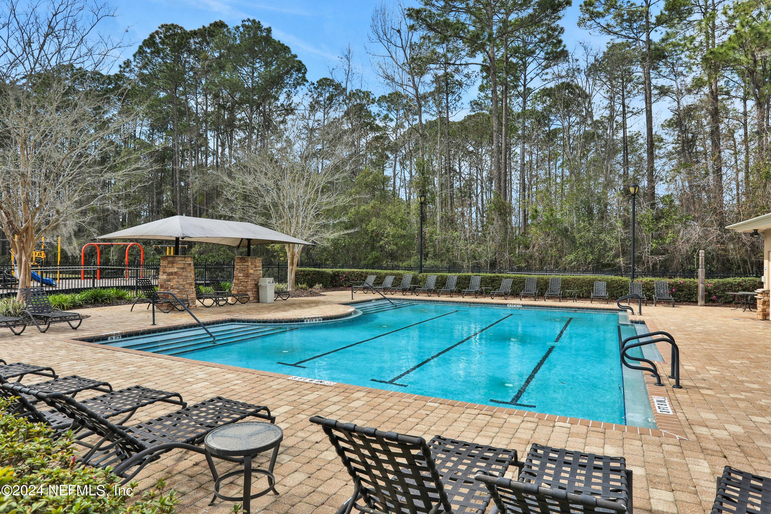 234 WORTHINGTON Parkway