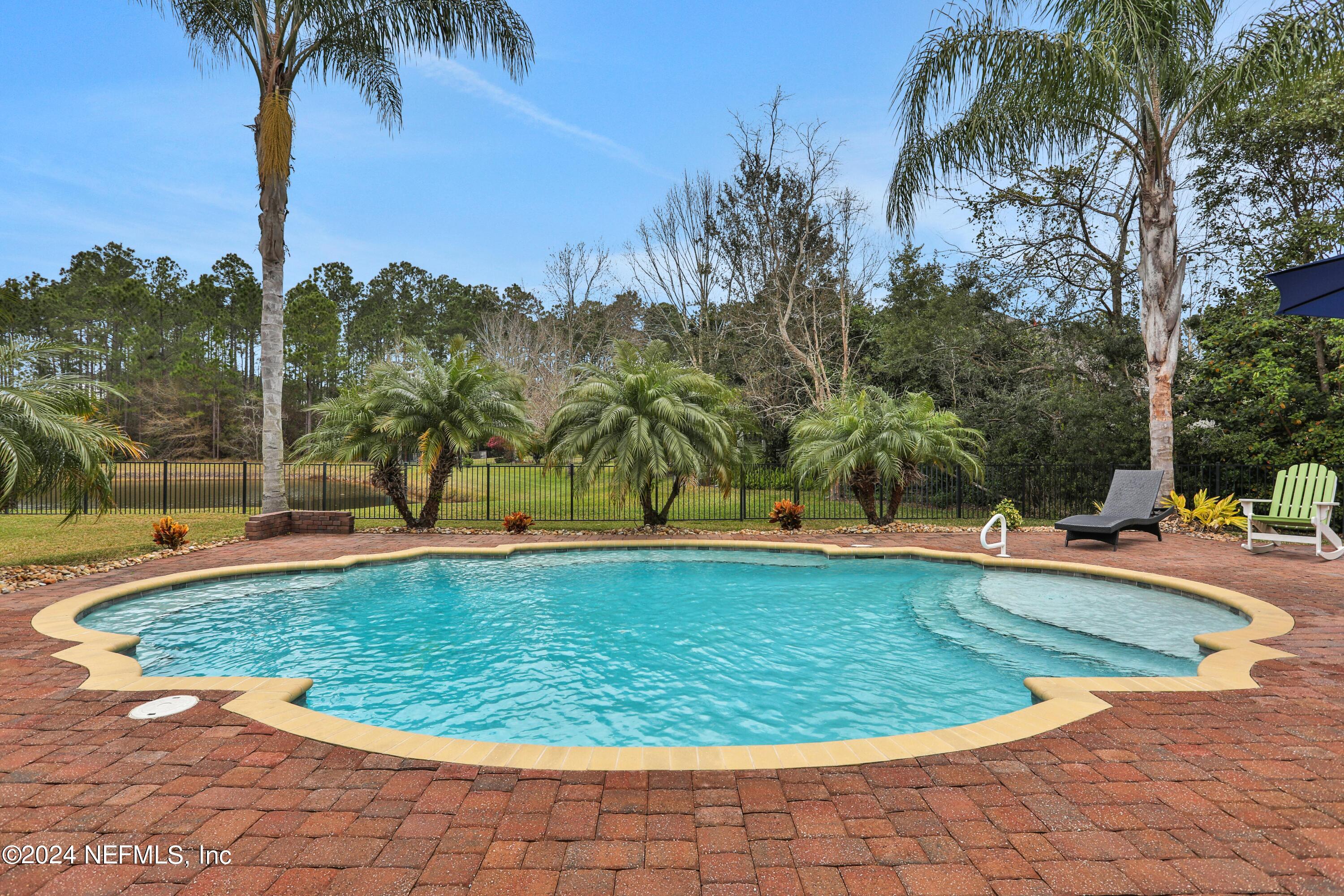 234 WORTHINGTON Parkway