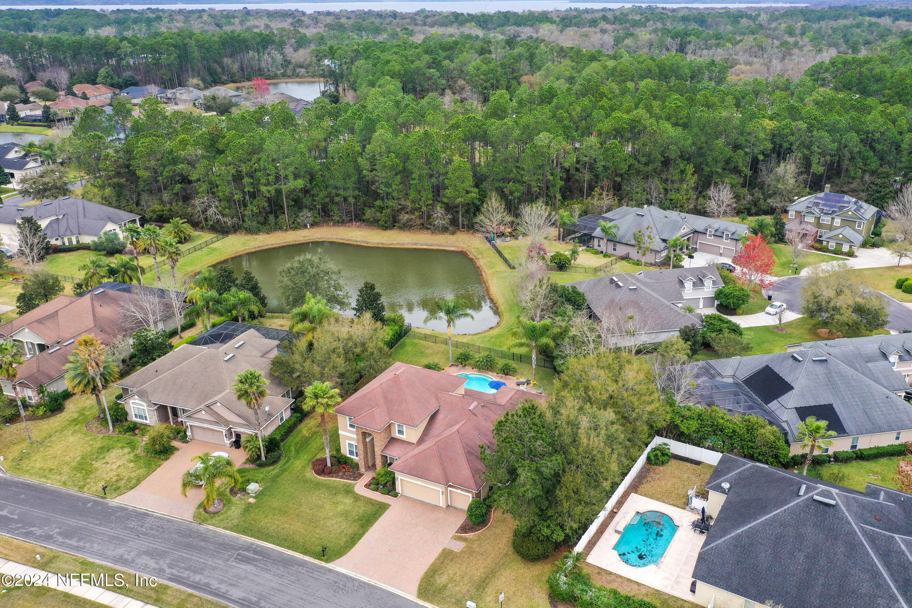234 WORTHINGTON Parkway