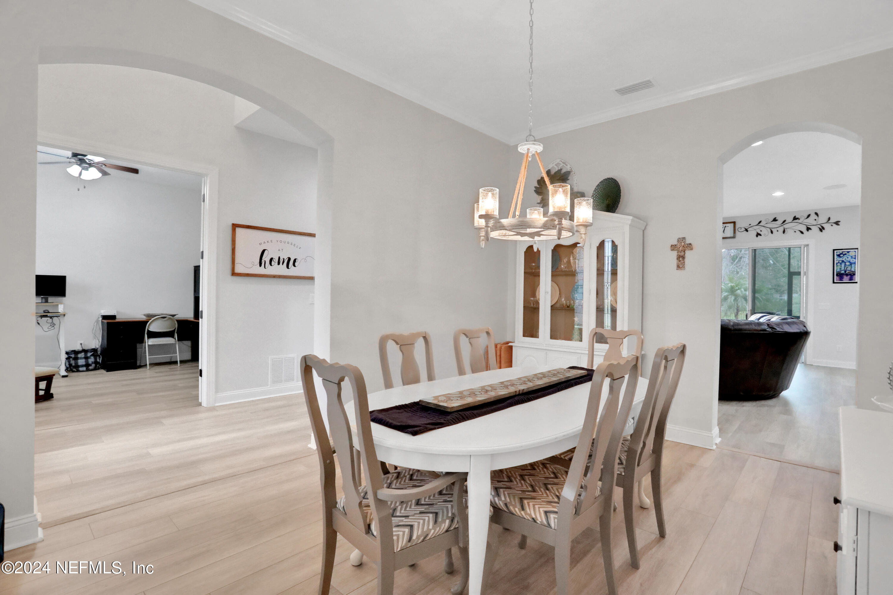 234 WORTHINGTON Parkway