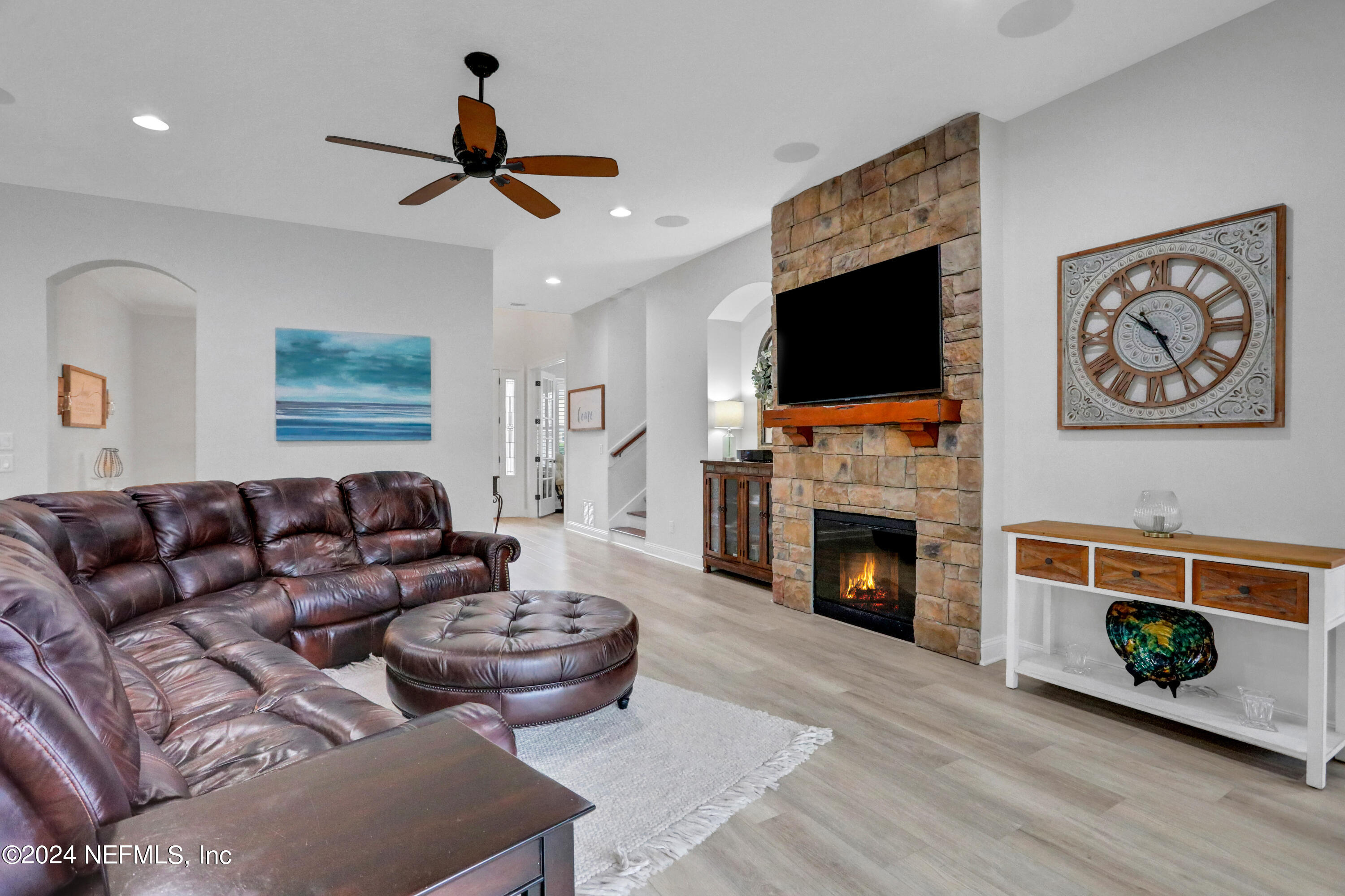 234 WORTHINGTON Parkway