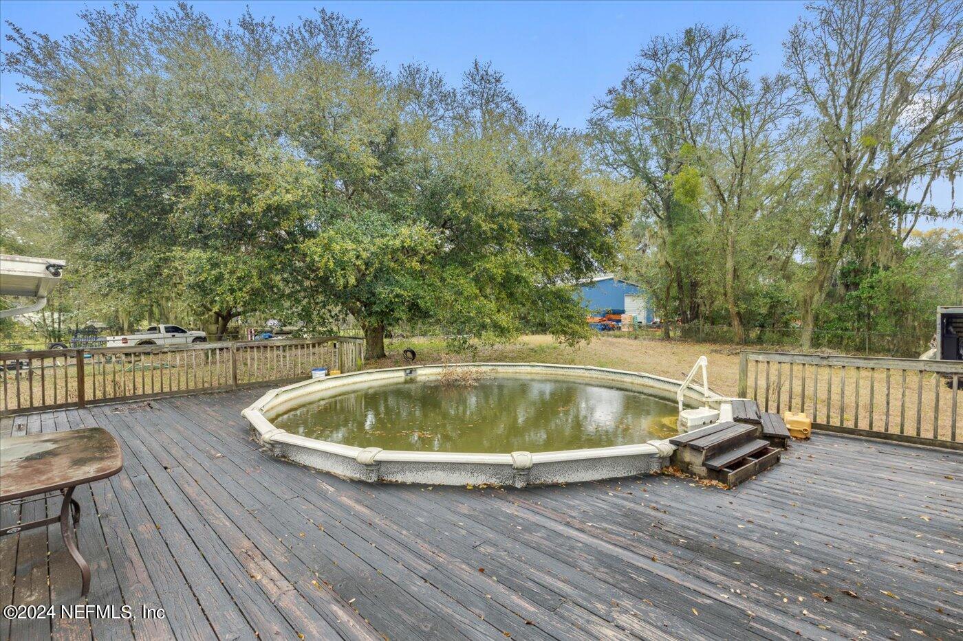 1428 STARRATT Road