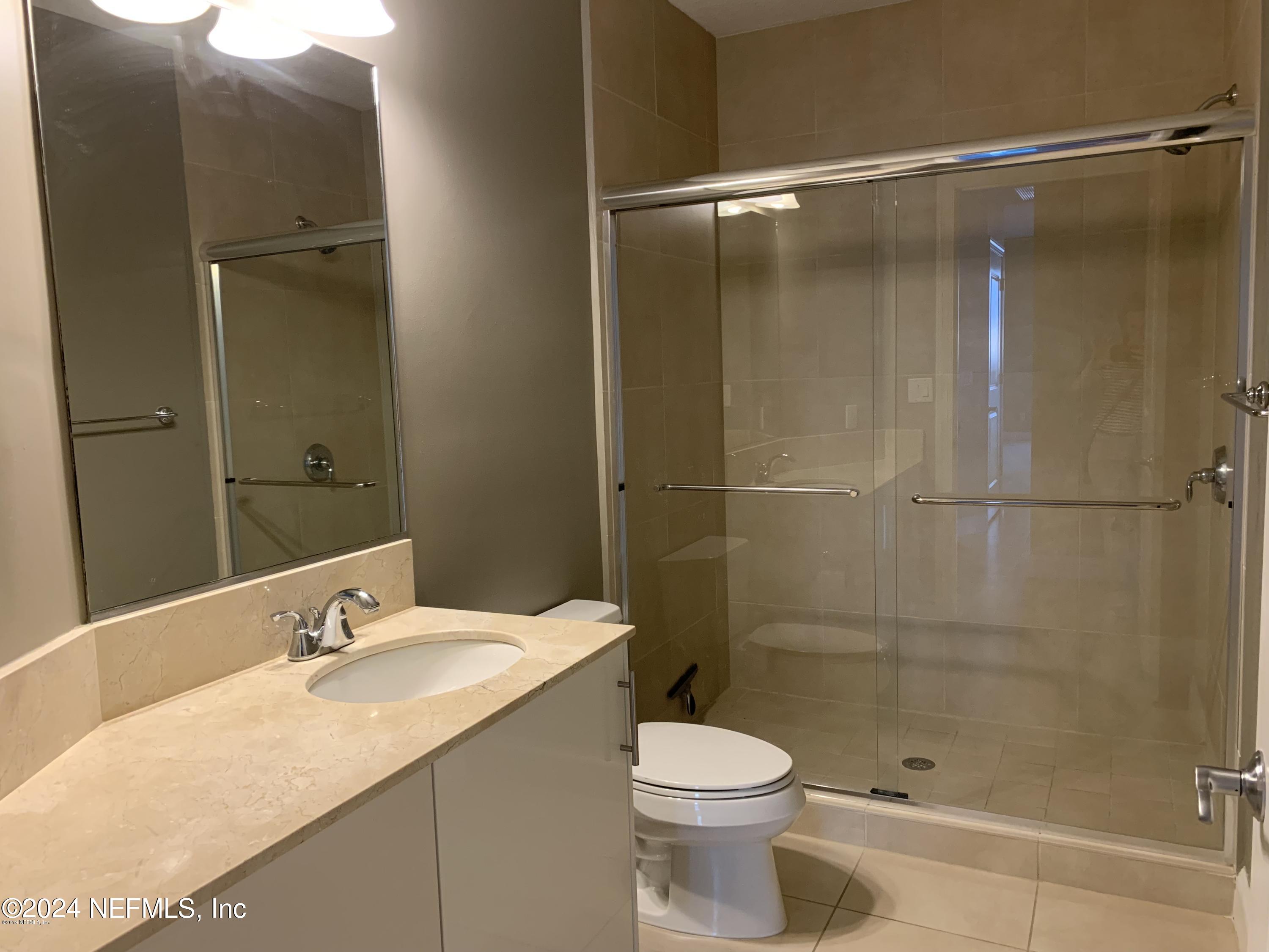 1431 RIVERPLACE Boulevard, 3401