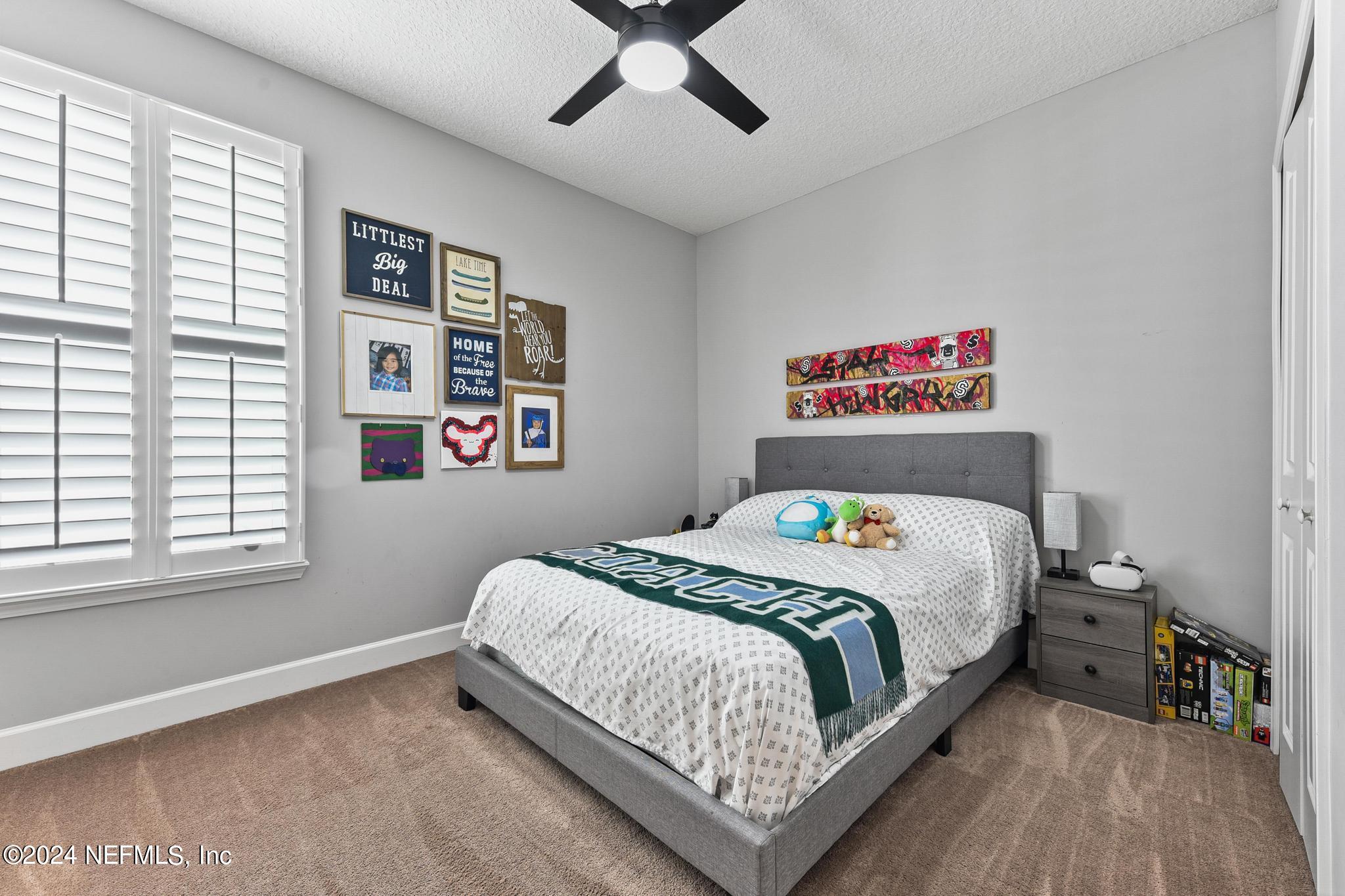 606 STONE RIDGE Drive