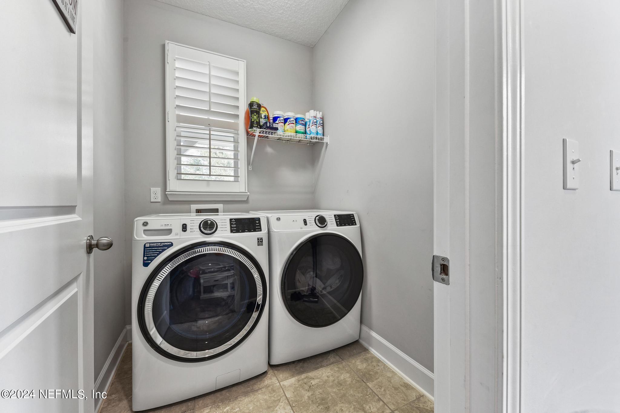 606 STONE RIDGE Drive