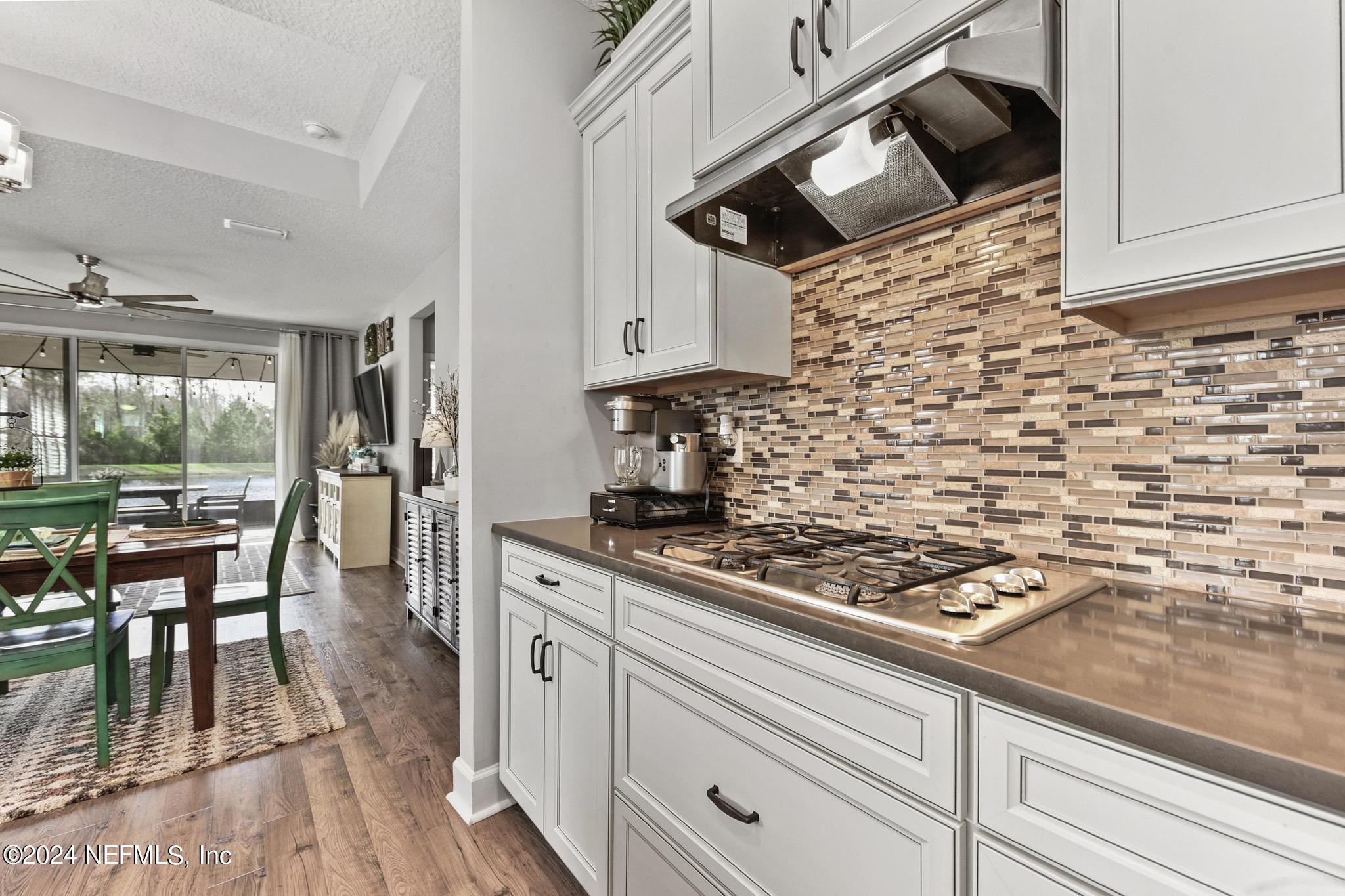 606 STONE RIDGE Drive