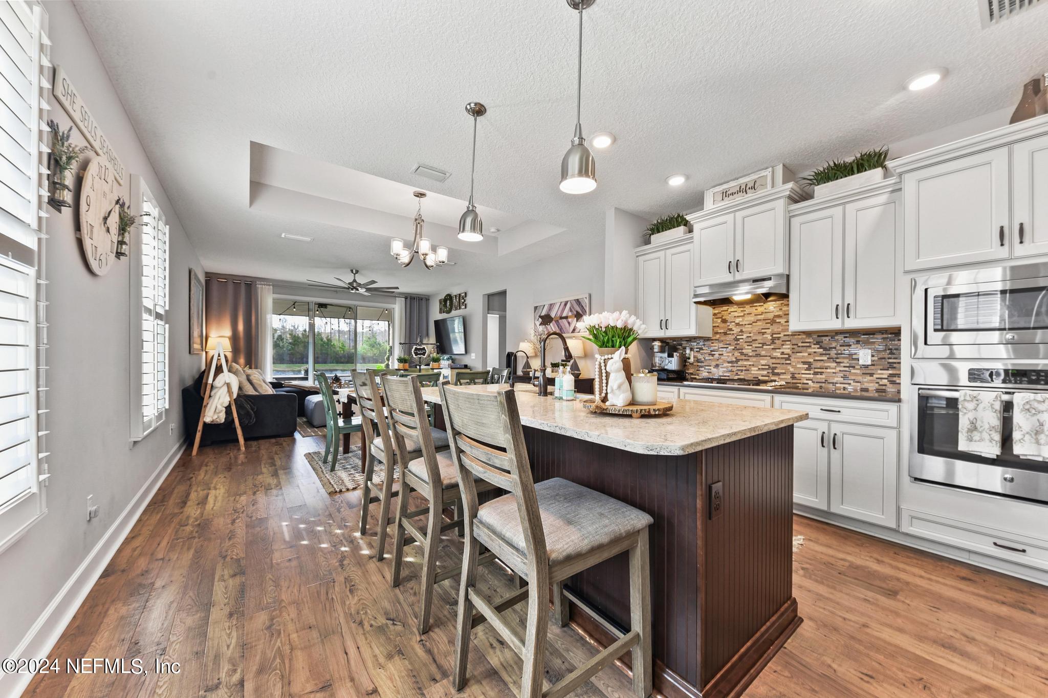 606 STONE RIDGE Drive