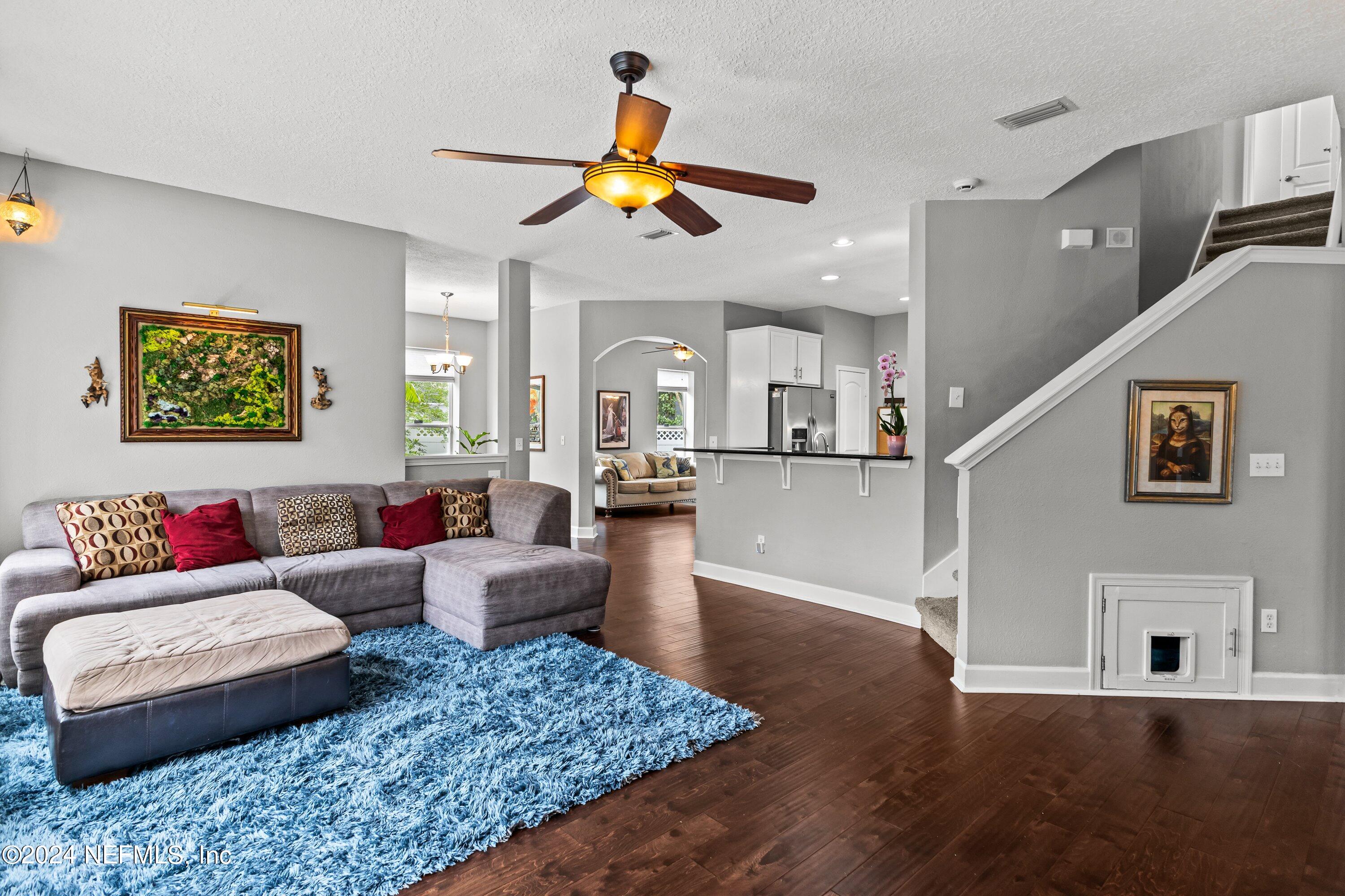 424 BUCKHEAD Court