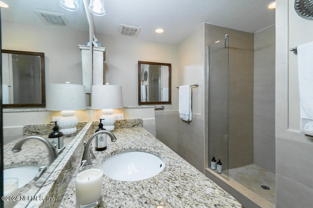 1236 1ST Street N, 602