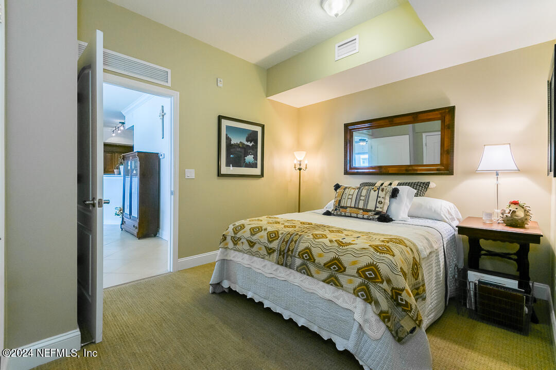 1236 1ST Street N, 602