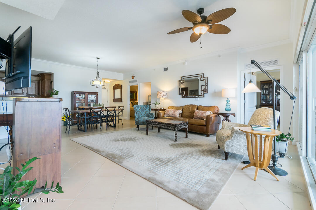 1236 1ST Street N, 602