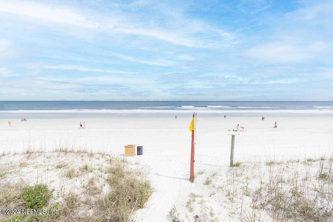 1236 1ST Street N, 602