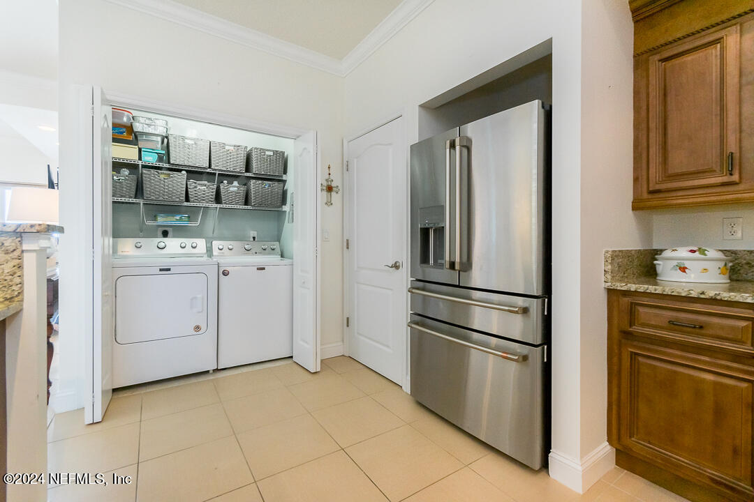 1236 1ST Street N, 602