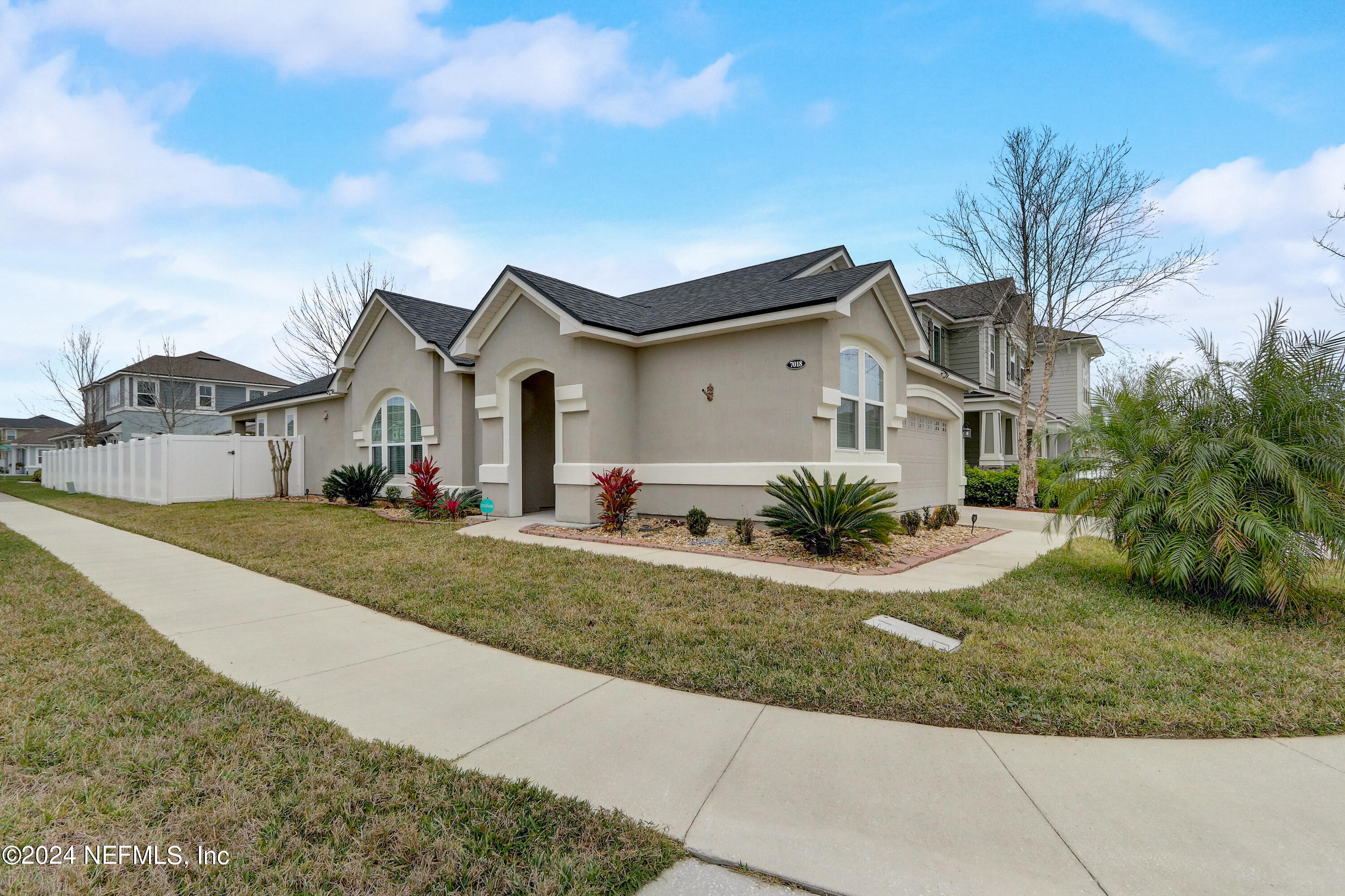 7018 AZALEA GROVE Drive