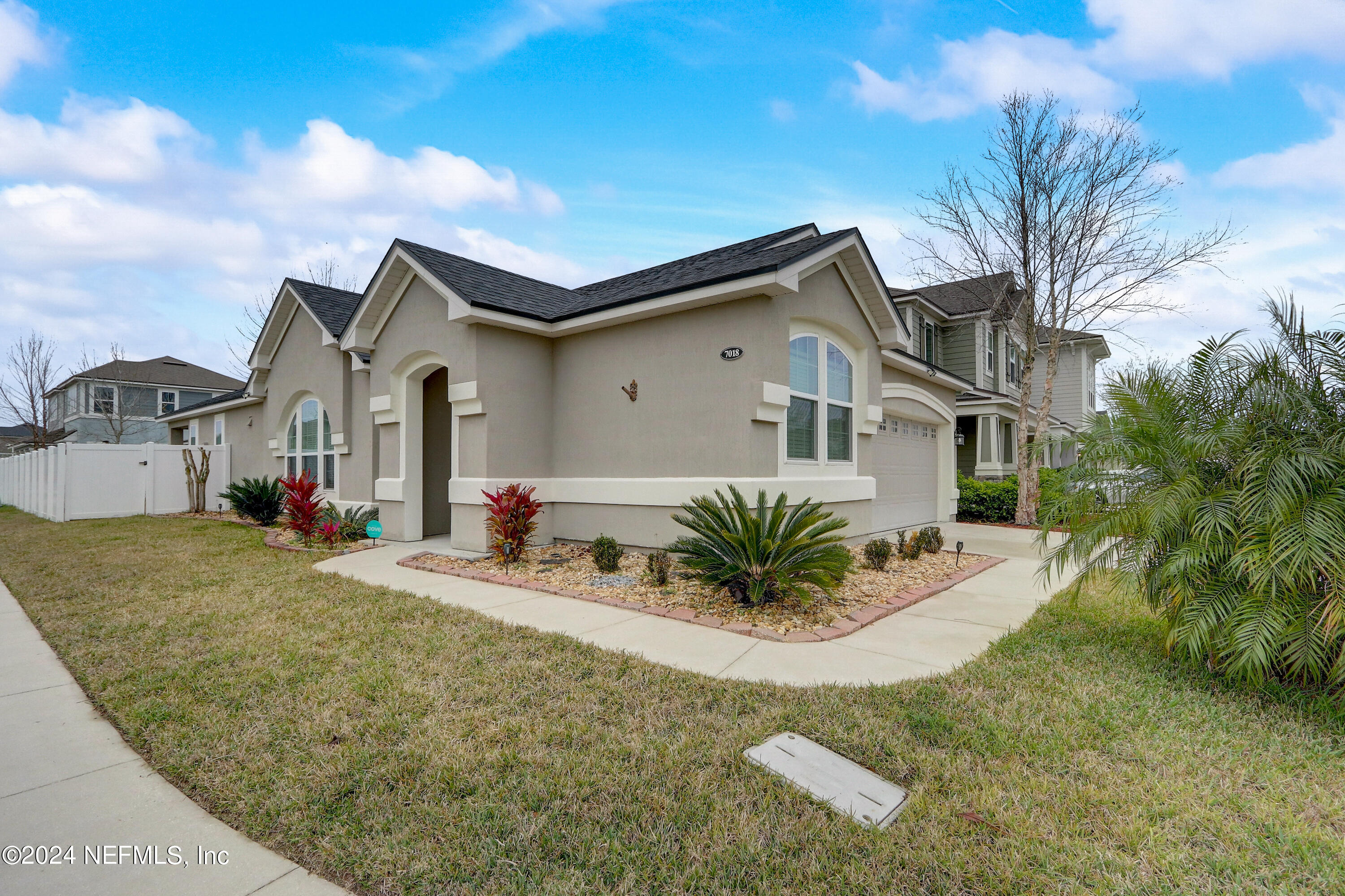7018 AZALEA GROVE Drive