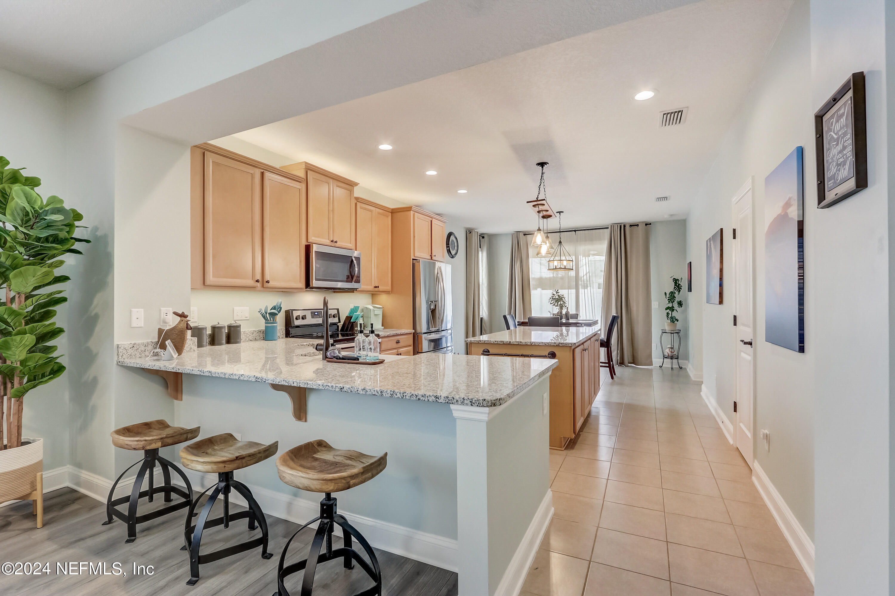 7018 AZALEA GROVE Drive