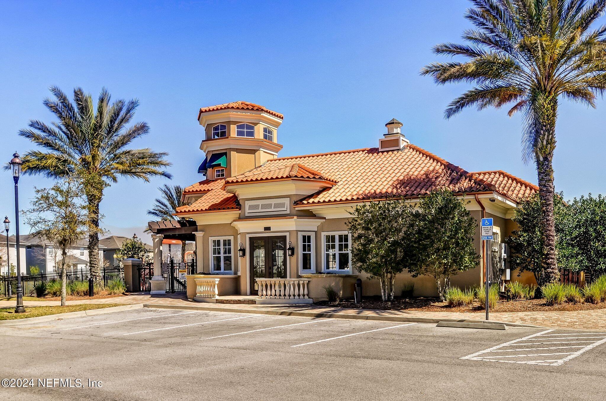 137 CASA SEVILLA Avenue