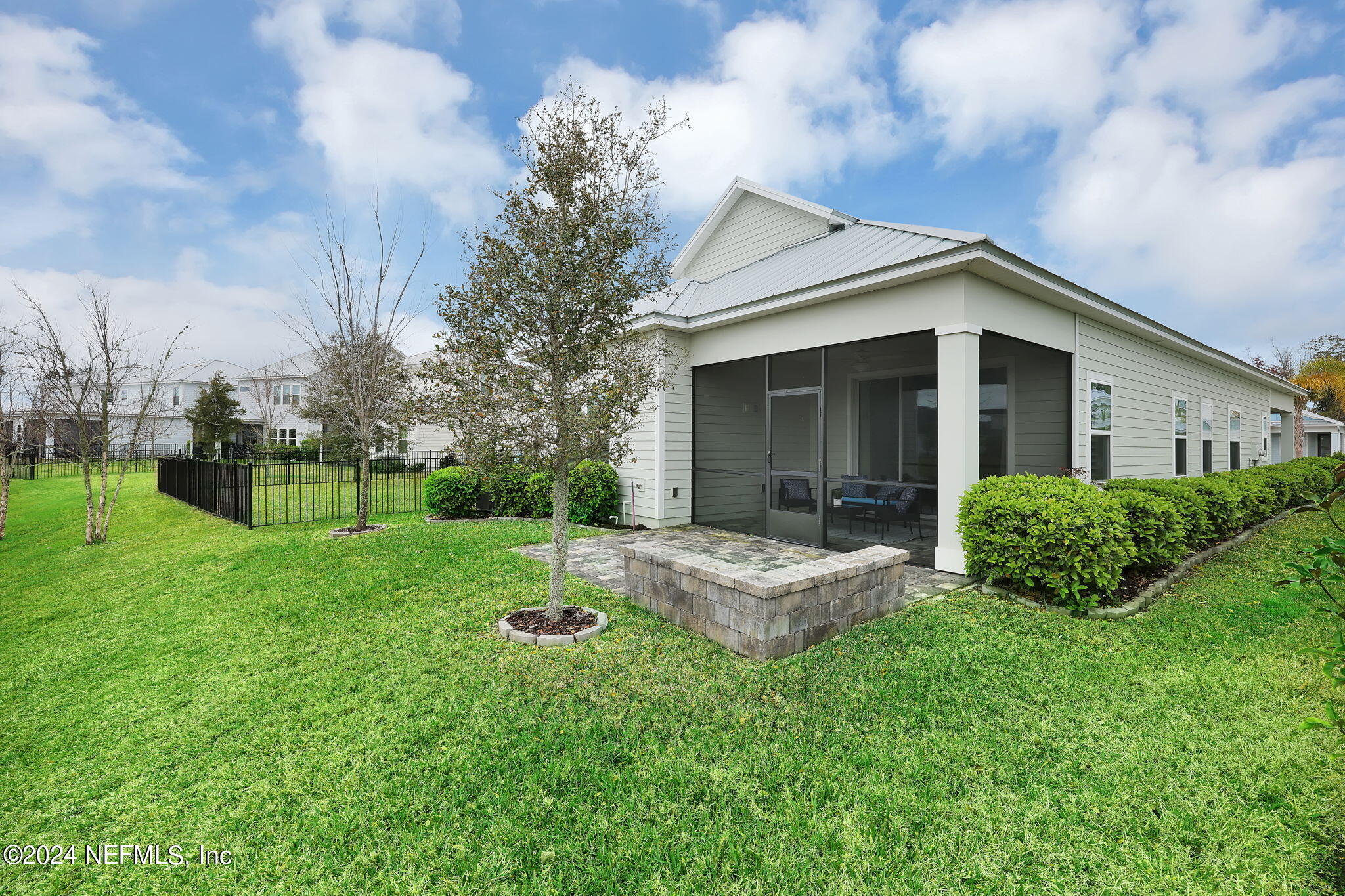 363 CLIFTON BAY Loop