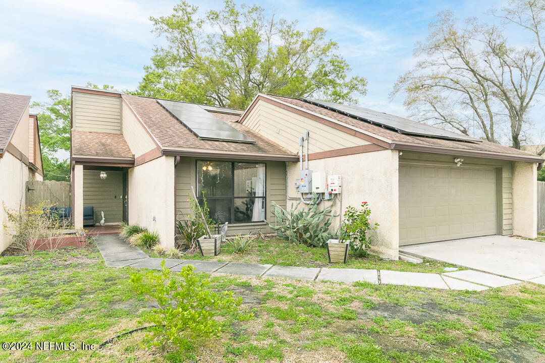 3539 E WAVERLY DOCK Road