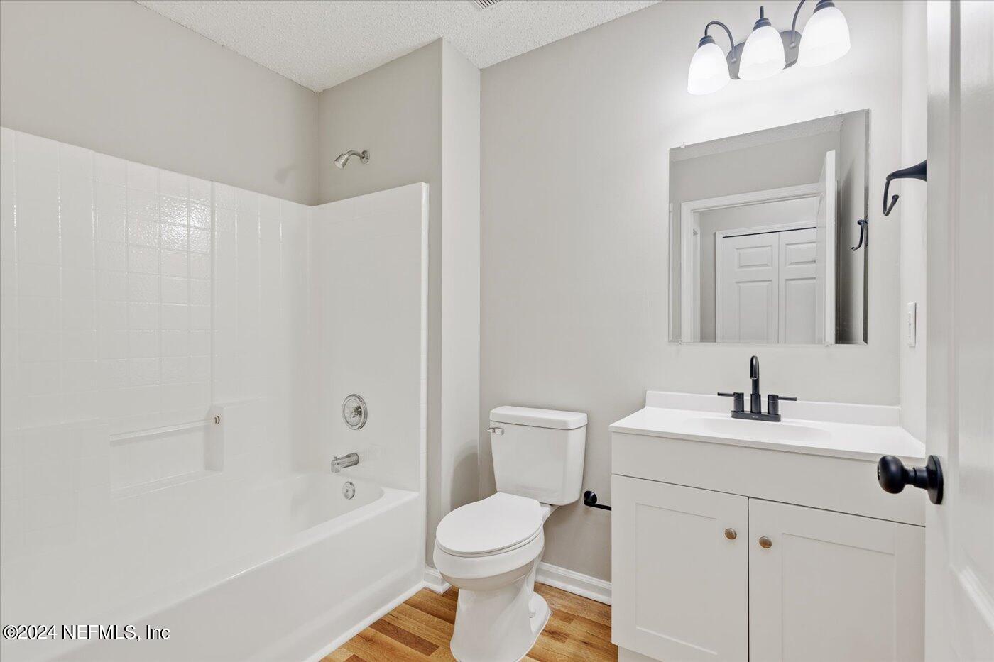 14082 CRESTWICK Drive W