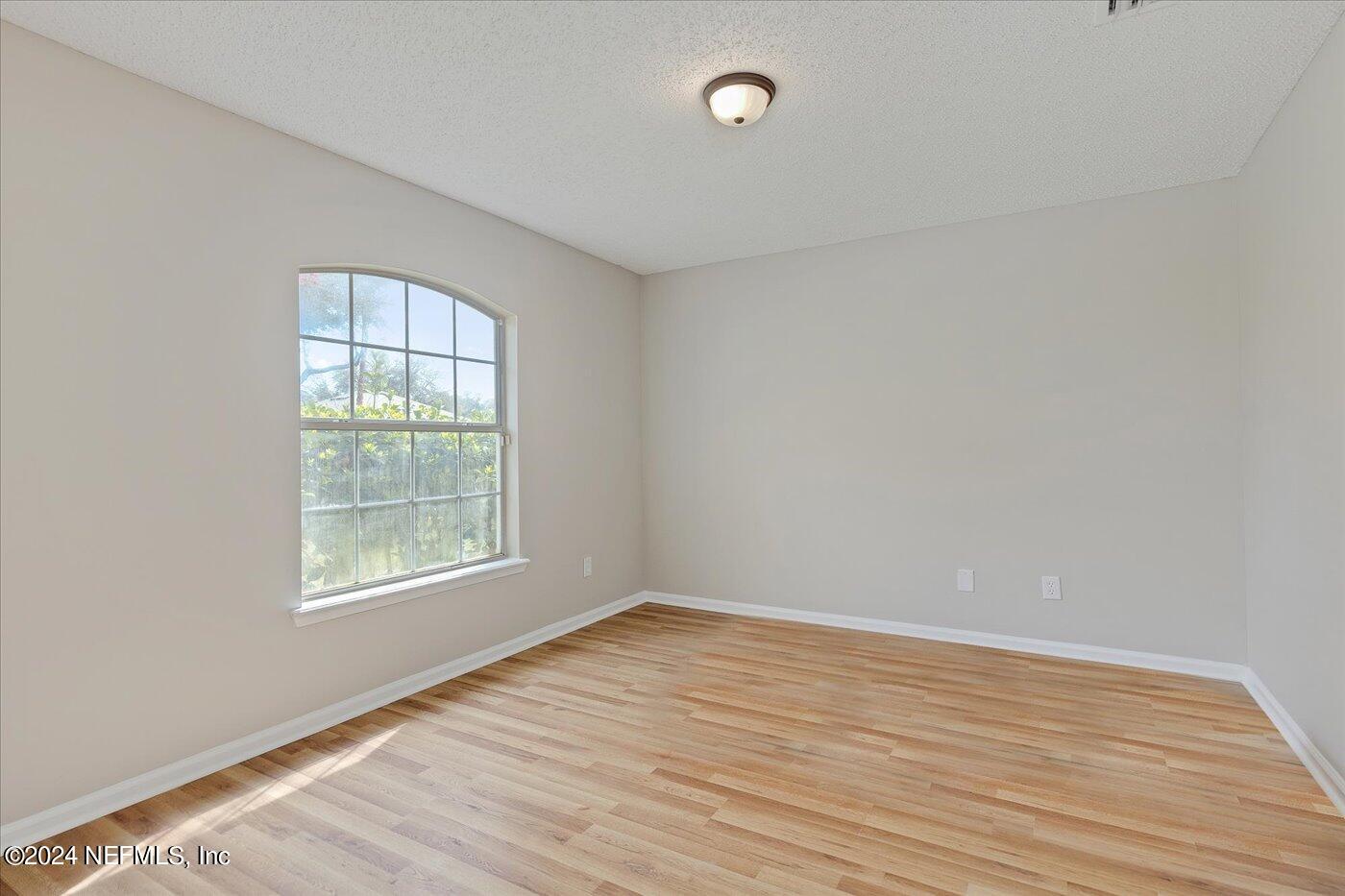 14082 CRESTWICK Drive W