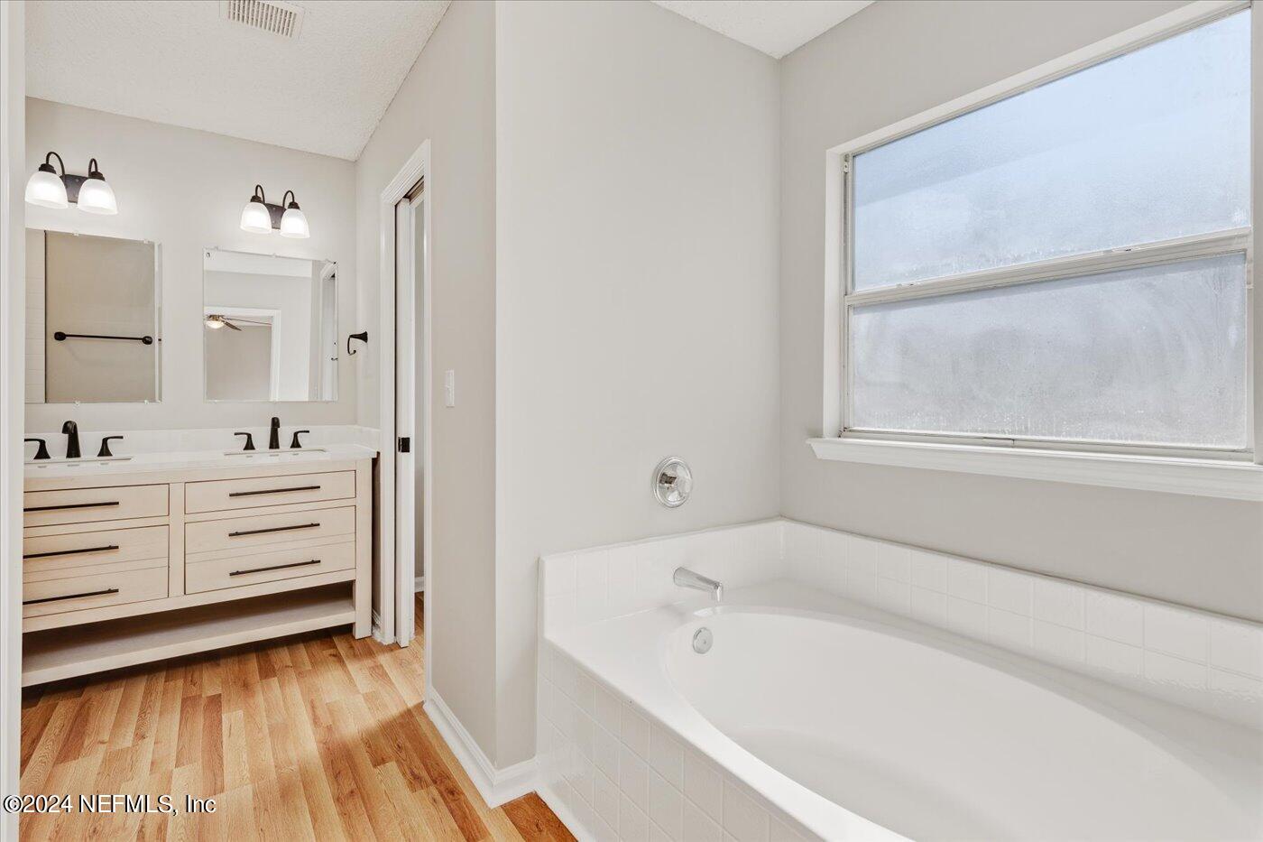 14082 CRESTWICK Drive W