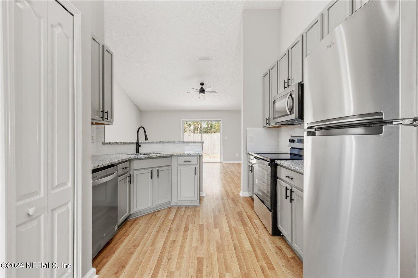 14082 CRESTWICK Drive W