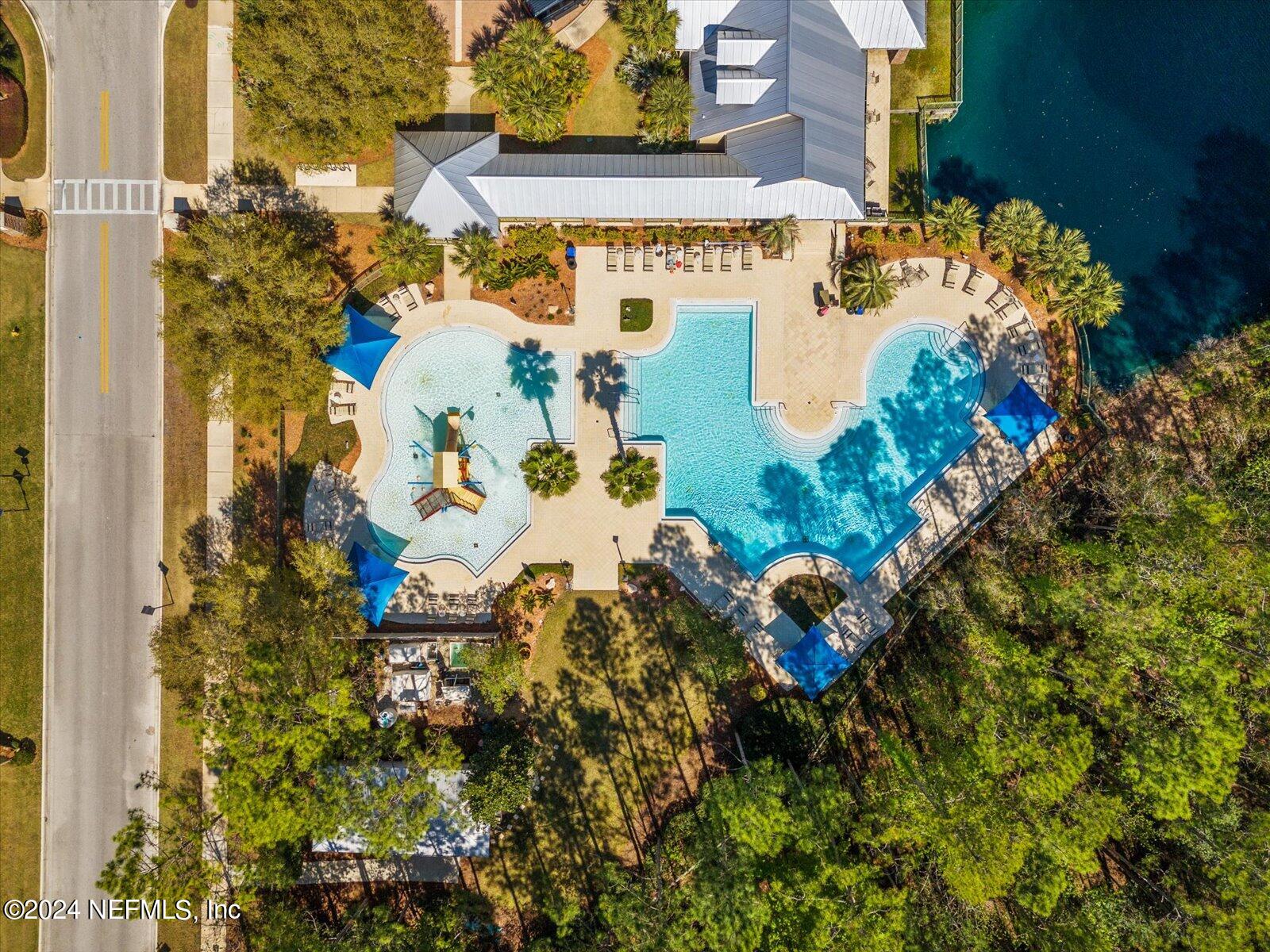 1549 W WINDY WILLOW Drive