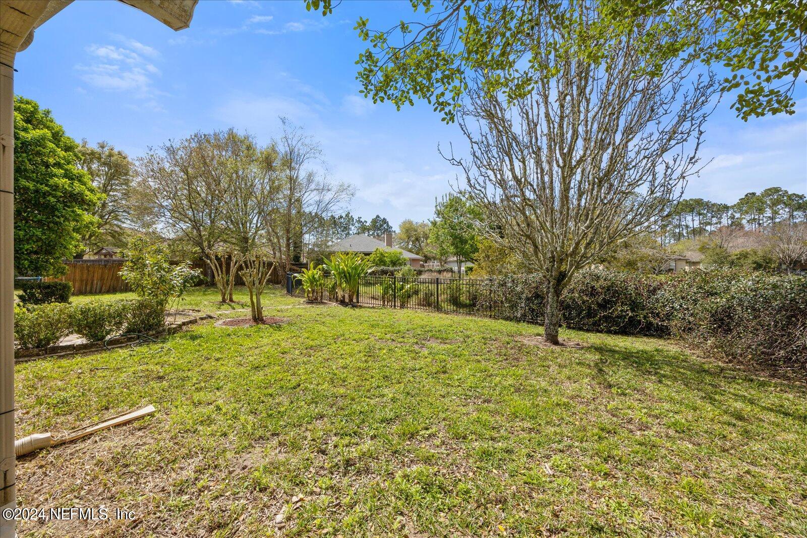 1549 W WINDY WILLOW Drive