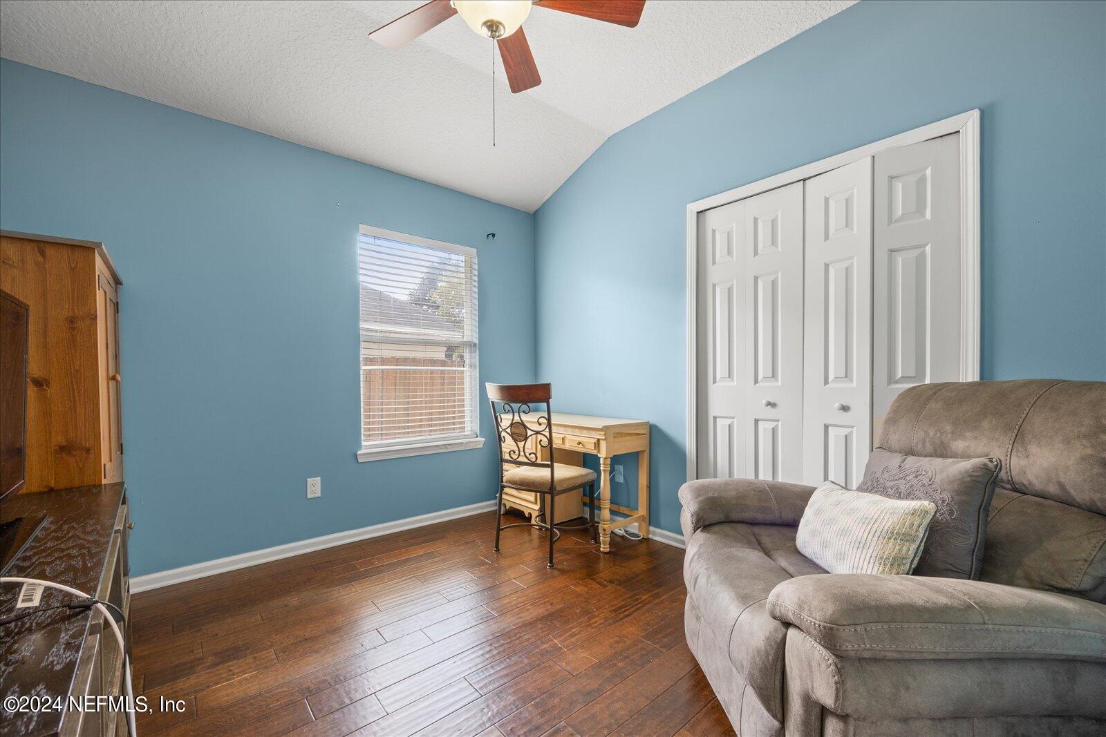 1549 W WINDY WILLOW Drive