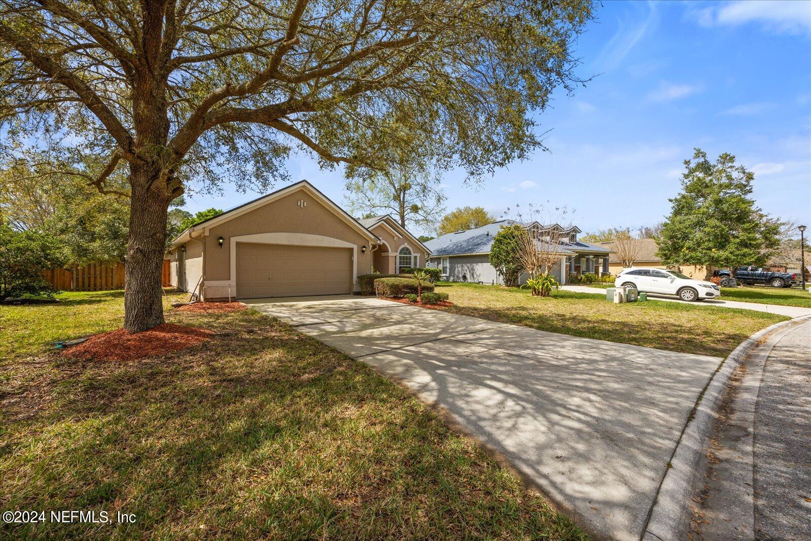 1549 W WINDY WILLOW Drive