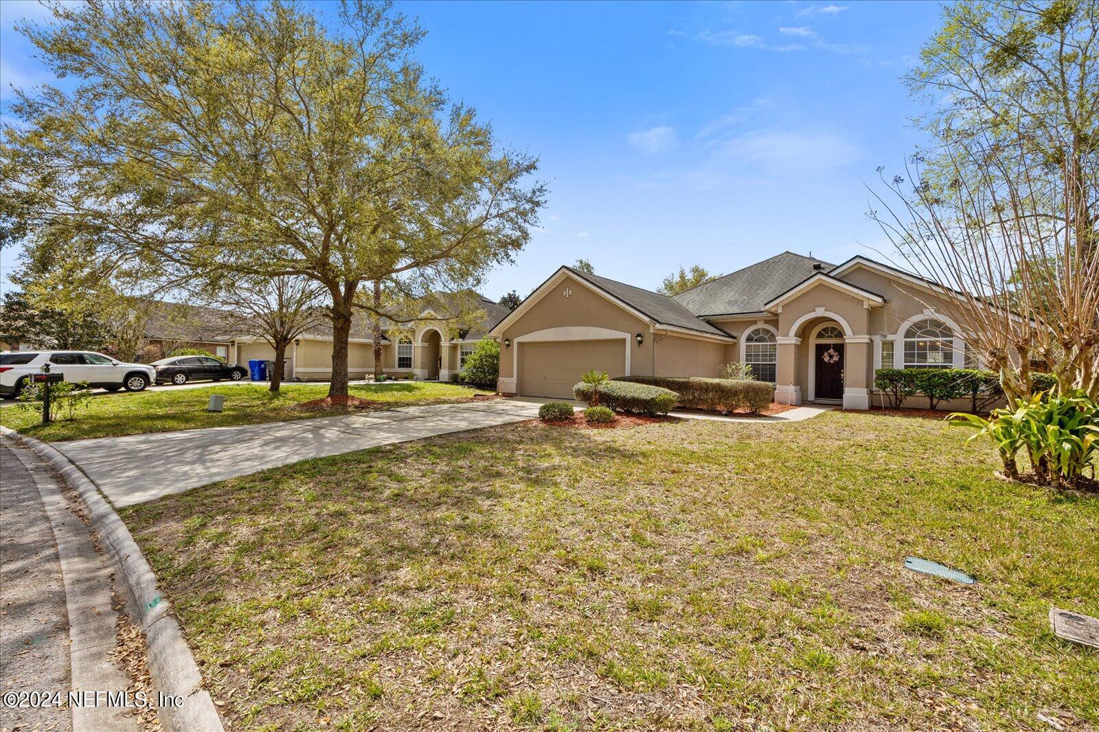 1549 W WINDY WILLOW Drive