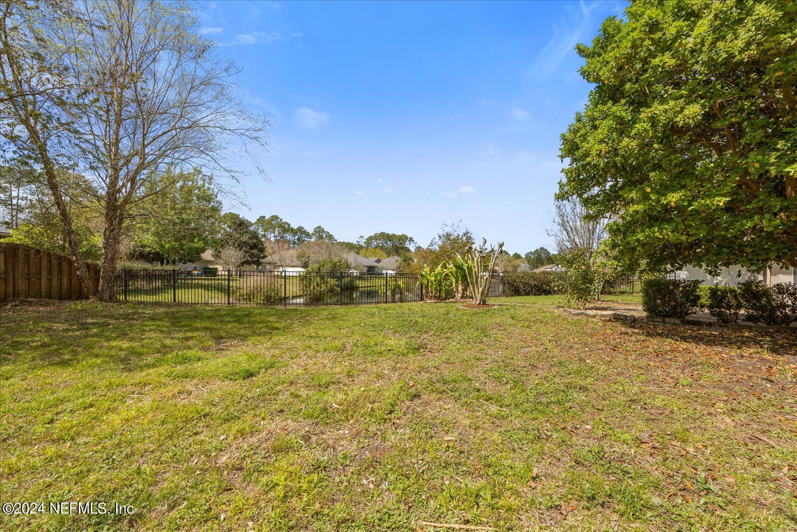 1549 W WINDY WILLOW Drive