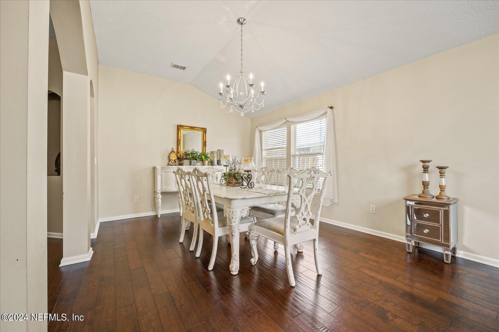 1549 W WINDY WILLOW Drive