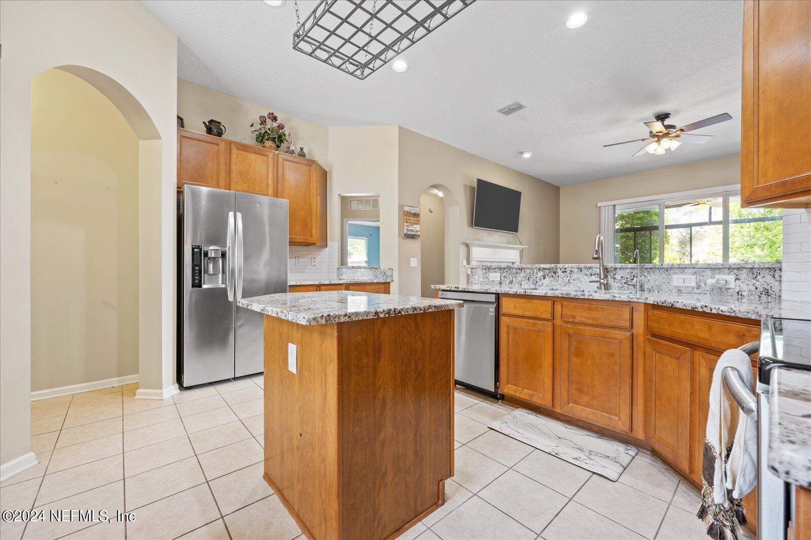1549 W WINDY WILLOW Drive