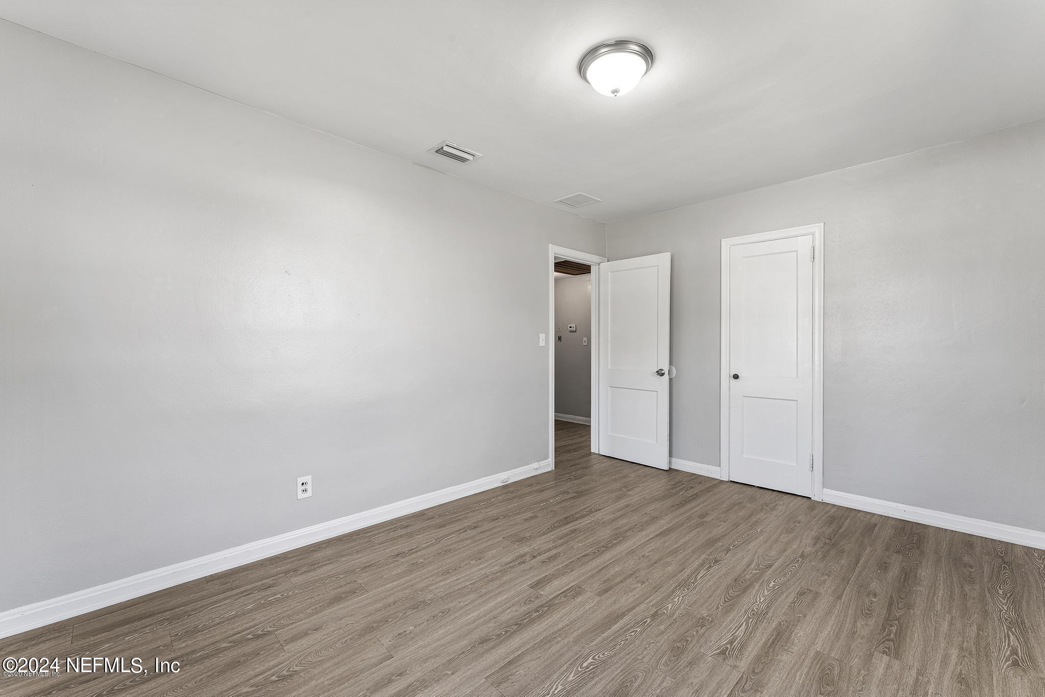 5334 ATTLEBORO Street