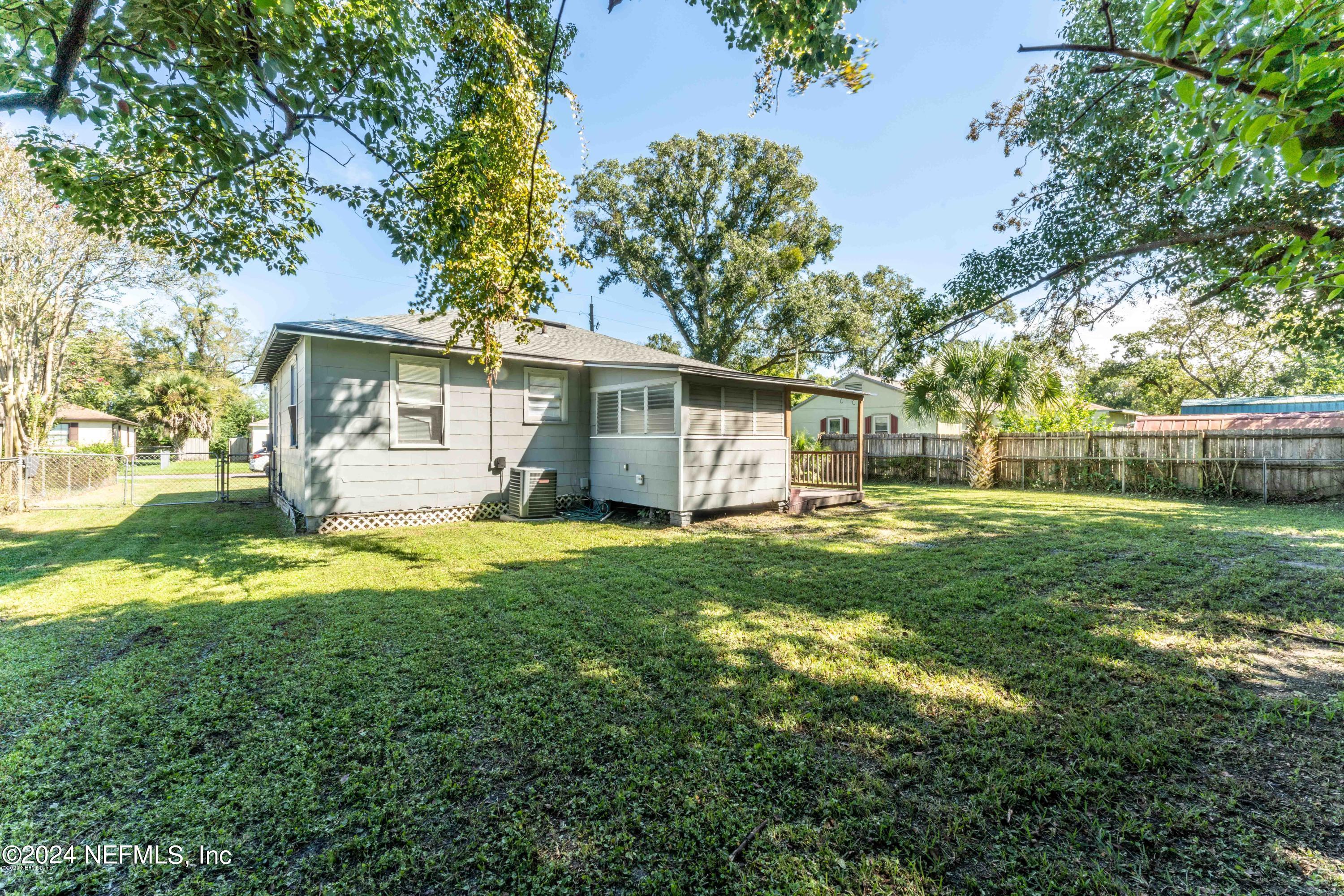 5334 ATTLEBORO Street