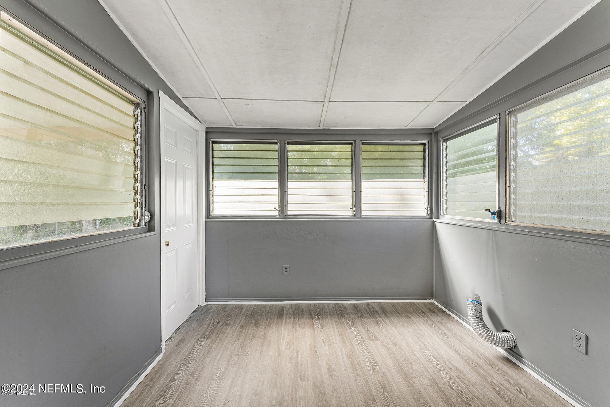 5334 ATTLEBORO Street