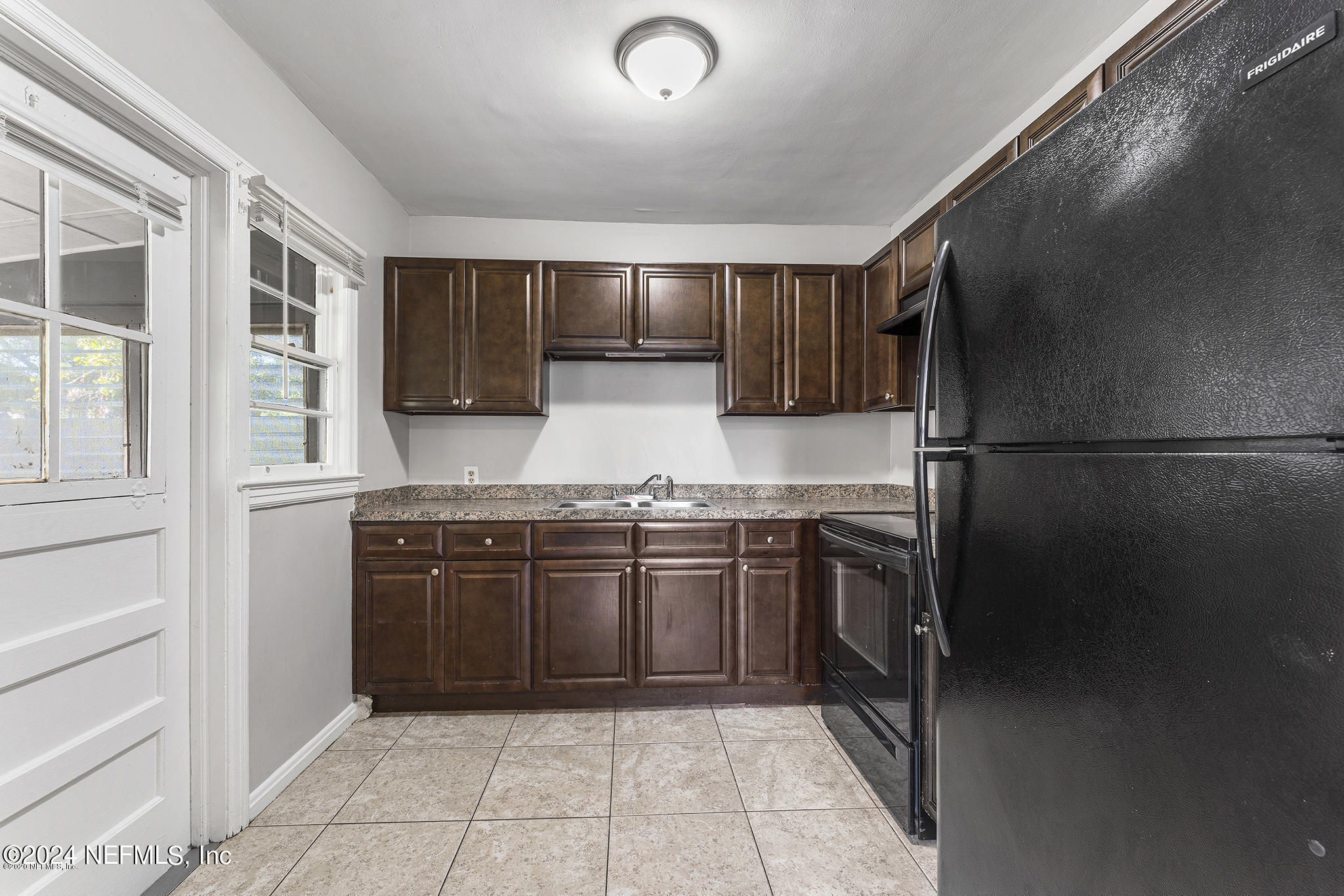 5334 ATTLEBORO Street