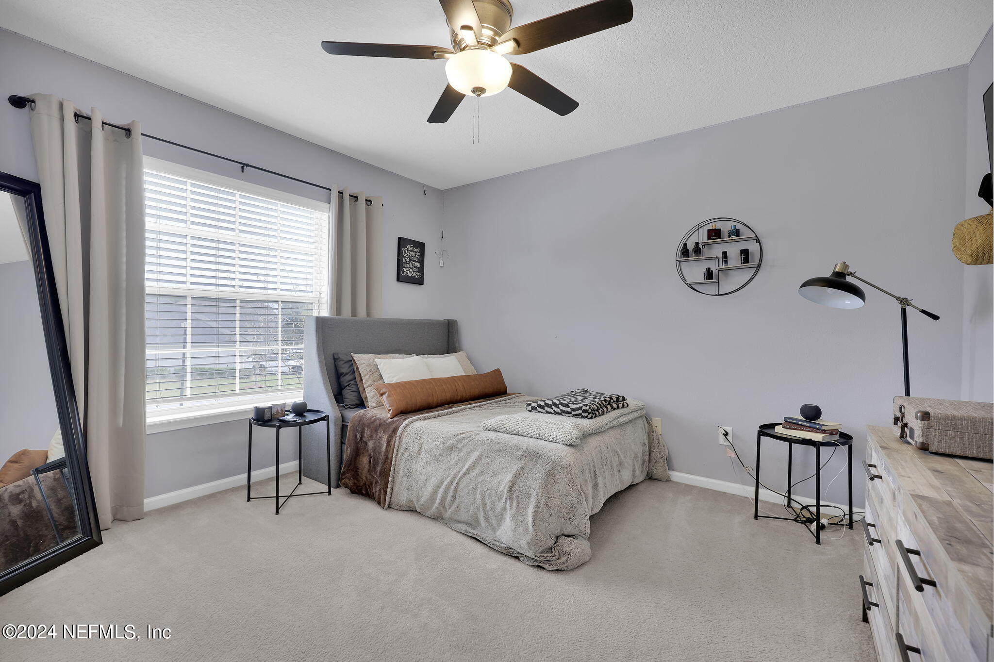 137 CRESTHAVEN Place