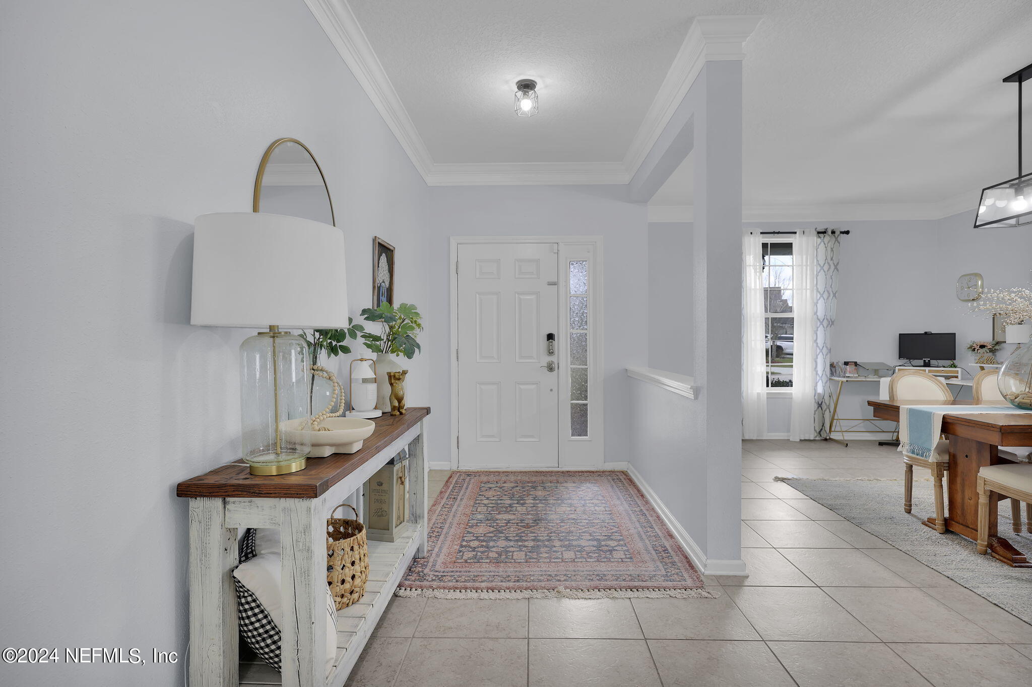 137 CRESTHAVEN Place