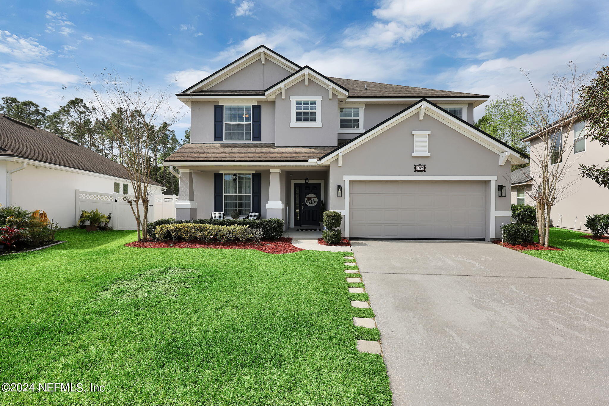 137 CRESTHAVEN Place