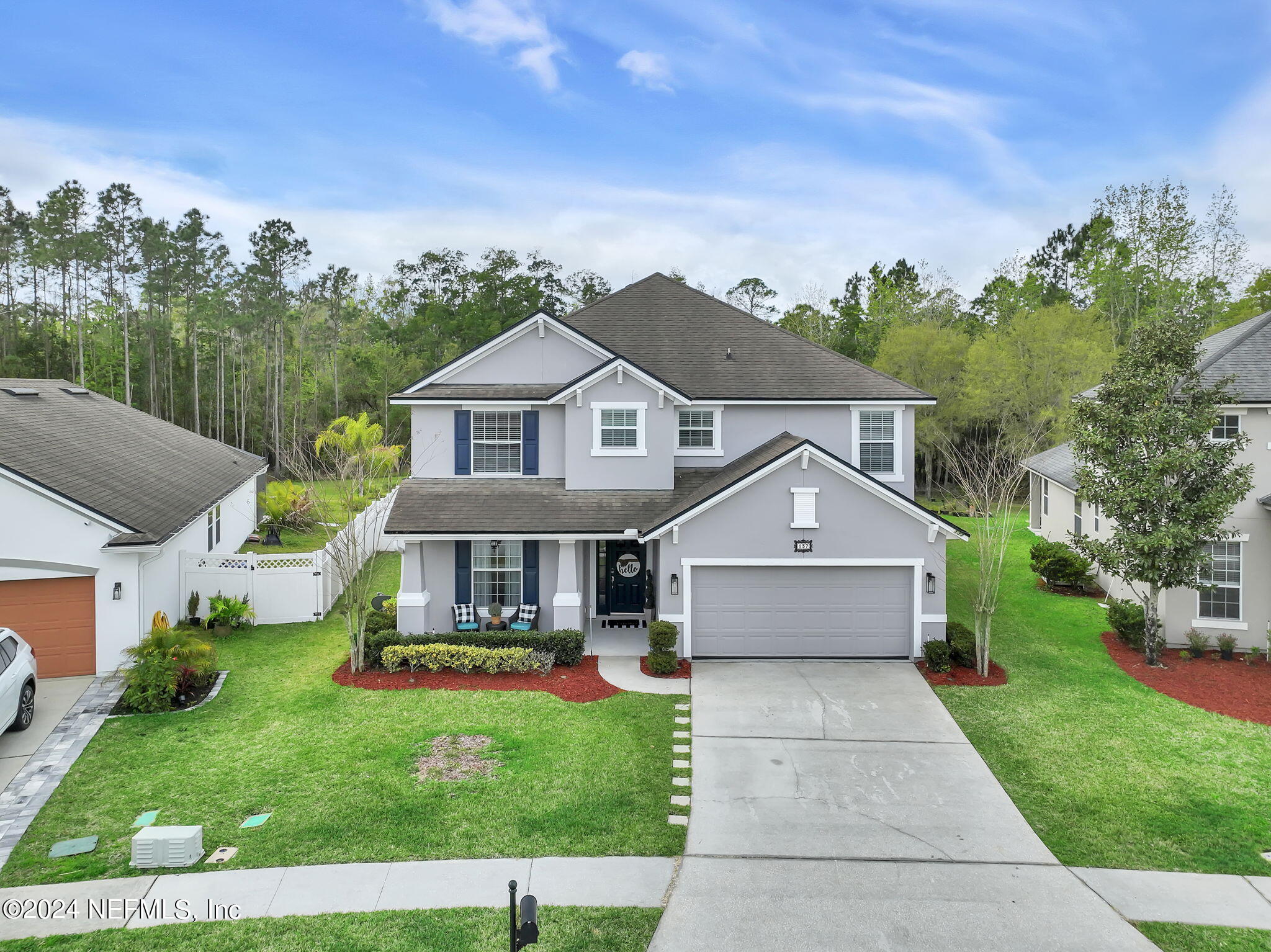 137 CRESTHAVEN Place