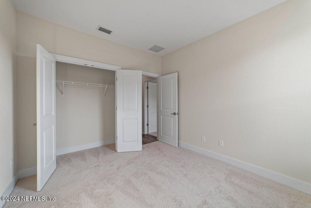 405 CRESTVIEW Drive