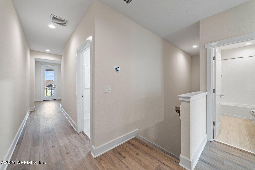 405 CRESTVIEW Drive