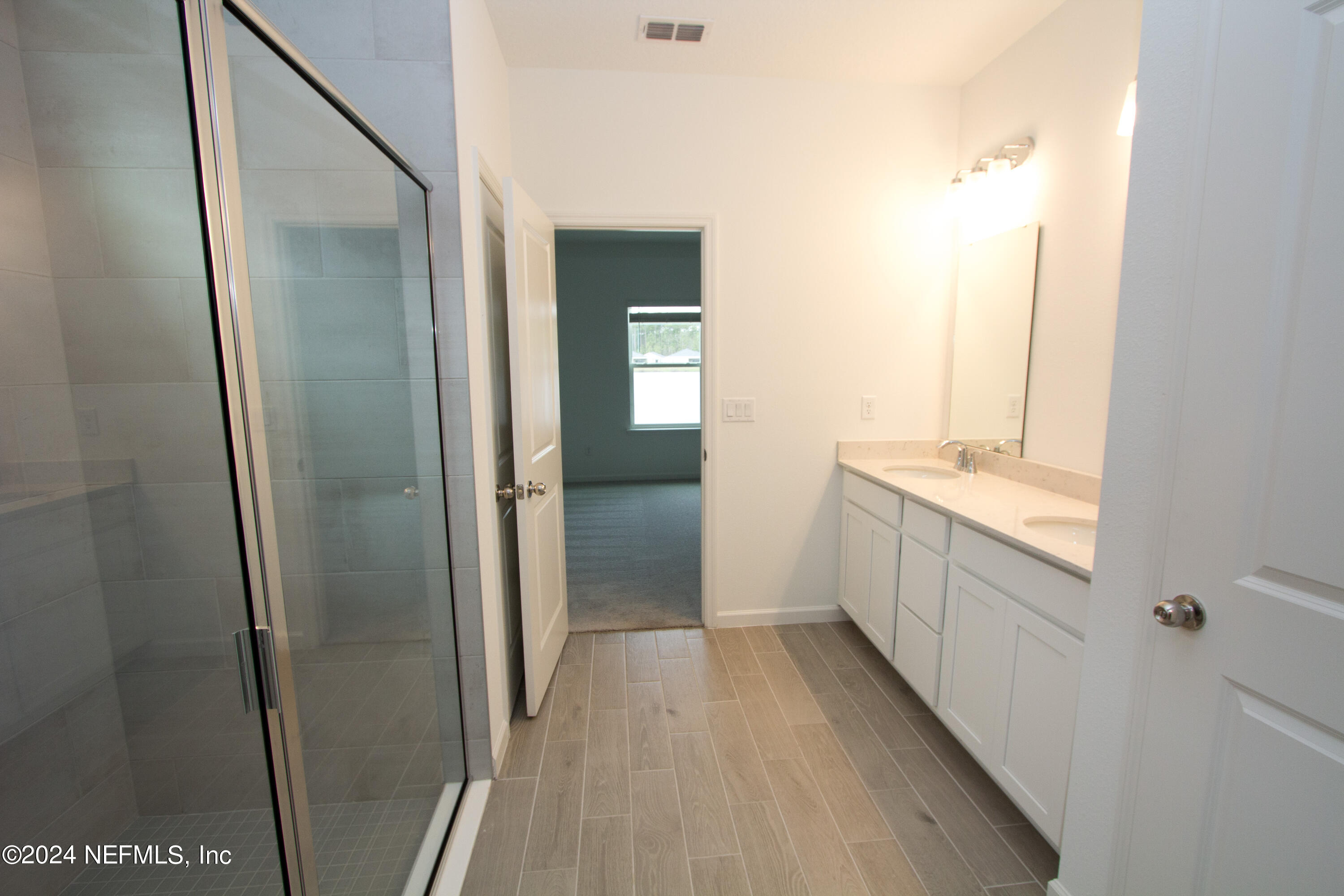 212 LAKE SINCLAIR Street