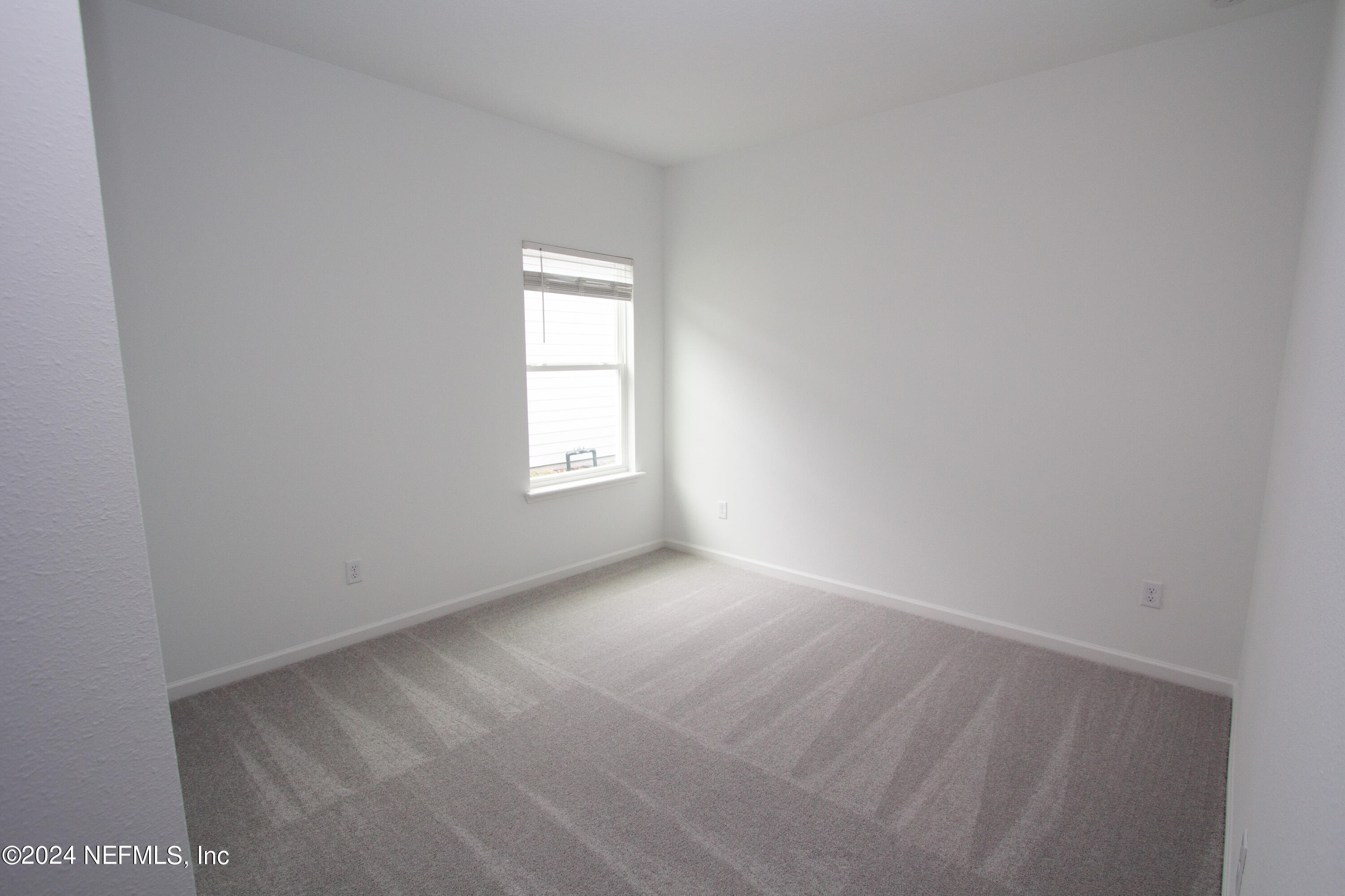 212 LAKE SINCLAIR Street